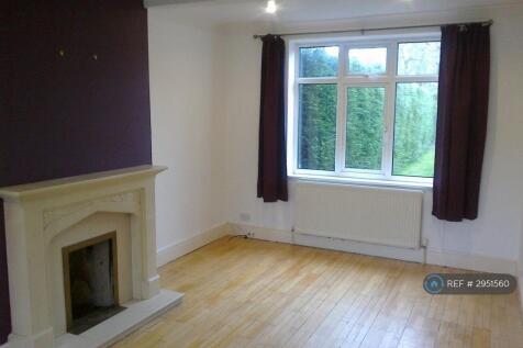 3 Bedroom Semi-Detached in SK8 6LL