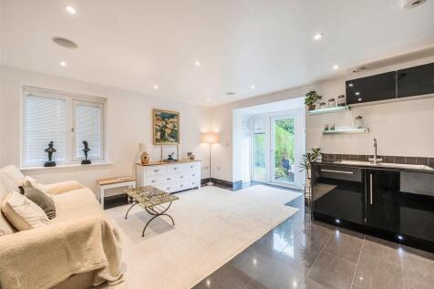 Kitchen/Sitting Room