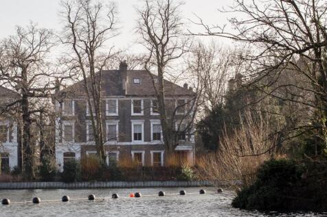 44 thicket road across lake.jpg