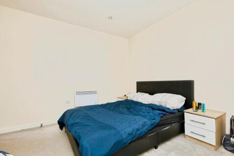 Bedroom.Jpg