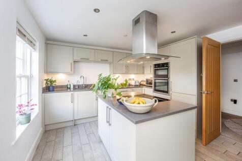 Kitchen 06