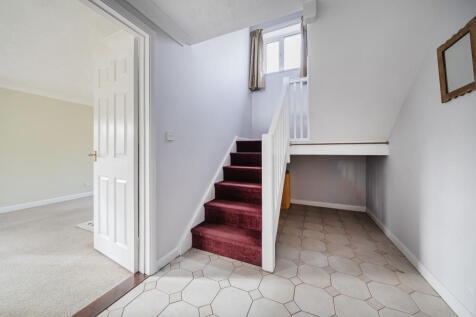 1365356-10-68f902...