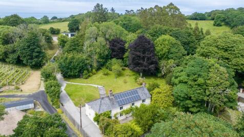 0625_03 - Woodvale, Feock, TR3 6QS (21).jpg