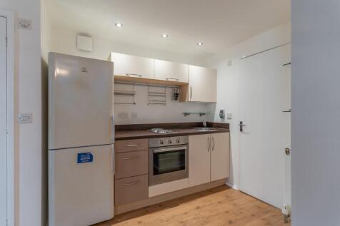 Kitchen/Lounge