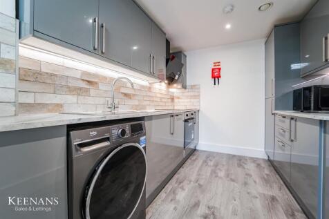 27 bed, 24 bath Block of Apartments in Manchester - Photo 56