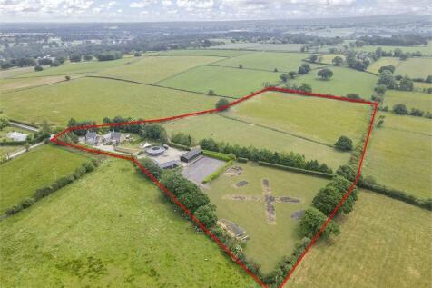 Exterior - 16-Edit.jpg