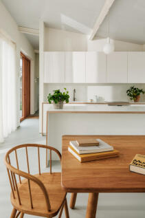 323363 - TRACTOR SHED Image D (c)Dave Watts.jpg