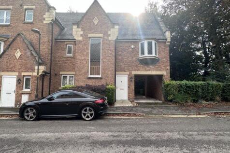 19 Reeceton Gardens, Heaton
