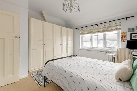 3 bed, 2 bath End of Terrace in manchester - Photo 5