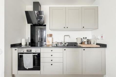Living Room / Kitchen
