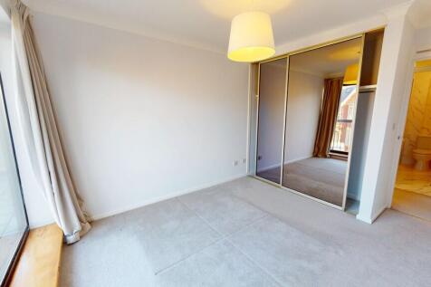 1735-12102025_145...