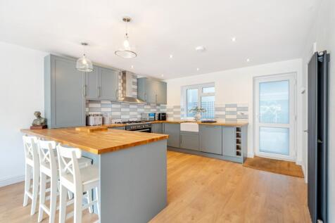 1302426-13-6839cb929de1b