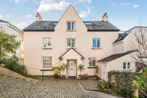 1372752-2-691b697fe5f8e