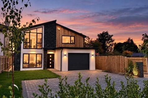 4 bedroom executive family home
