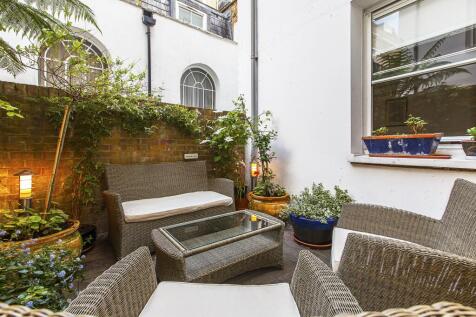 Private Patio