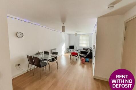 DEPOSIT FREE OPTION AVAILABLE | AVAILABLE 30TH JULY |FULLY FURNISHED | BILLS PACKAGE AVAILABLE FOR STUDENTS AT ADDITIONAL COST The Quadrangle development, located in the heart of the City Centre close