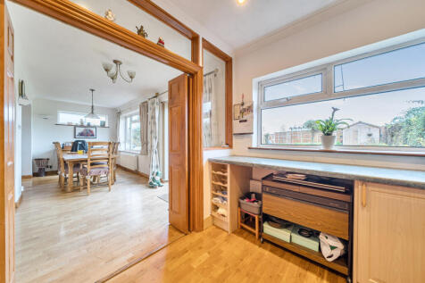 1377164-14-6911f3...