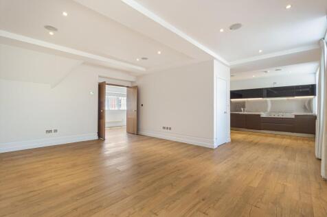 A well presented two bedroom apartment in the heart of Chelsea, SW3. The property offers a perfect blend of comfort, style, and practicality, making it an ideal home for modern living. The interior ha