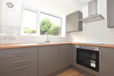 Kitchen 2.JPG