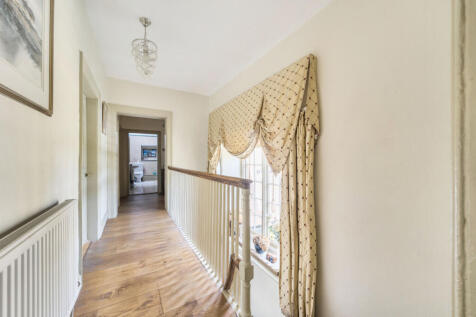 1316560-27-685e86...