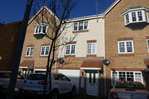 3 Bedroom House in HU7 3GB