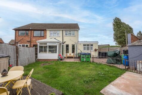 123 Sandringham Avenue-23