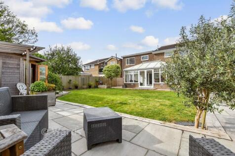 Patio / Decking