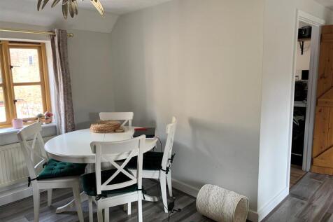 dining area.jpg