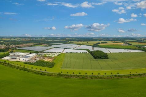 Light Industrial to rent in garforth