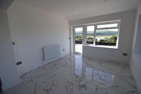 Sitting Area Kitchen_Breakfast 2.JPG