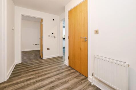 2 bed, 1 bath Flat in edinburgh - Photo 15