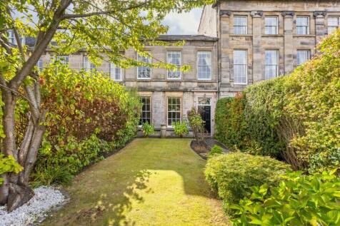 4 bed, 2 bath Town House in Edinburgh - Photo 58
