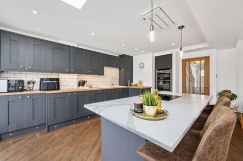 Kitchen / Family Room