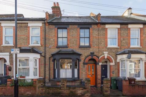 Russell Road, E17