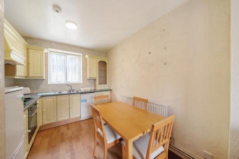 Kitchen Dining Area B