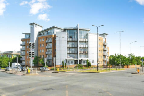 Two Bedroom 2nd Floor Flat To Rent