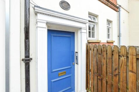 External Lifestyle Photograph