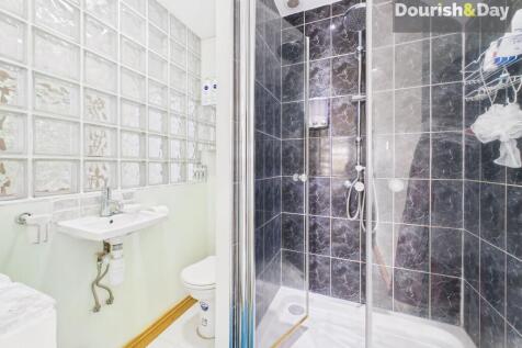 Ensuite (Bedroom Two)