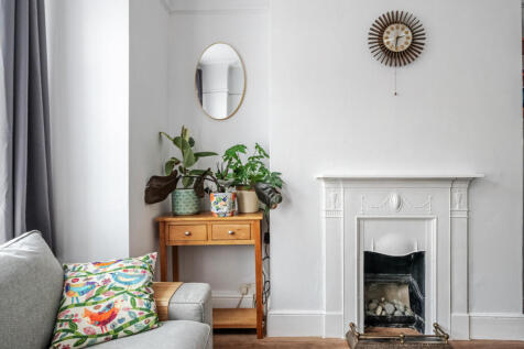 1434295-3-69c158a...