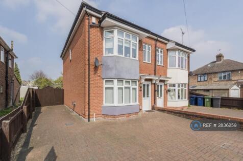 6 Bedroom Semi-Detached in CB5 8LZ