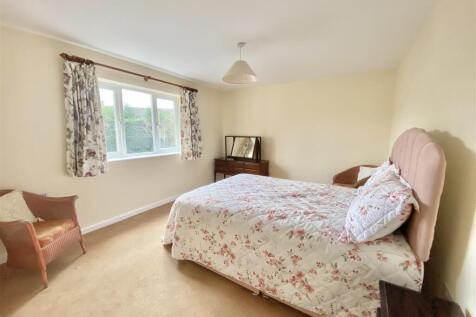 14 Radbrook House-10.jpg