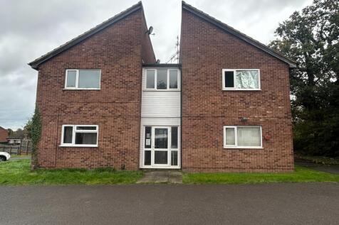 1 Bedroom Flat in LE12 9HE