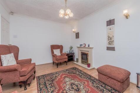Living Room: