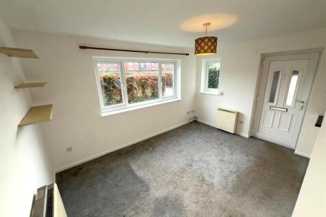 Open Plan Kitchen and Lounge