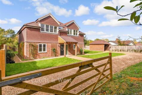 External Front Lifestyle