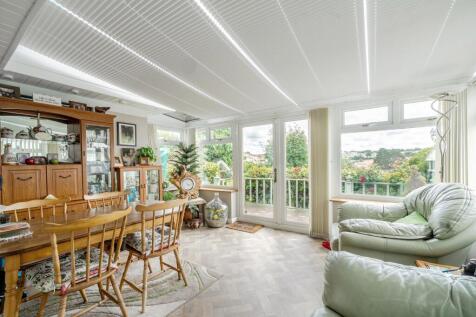 4-1305050-7-684075ad8b8f6-4