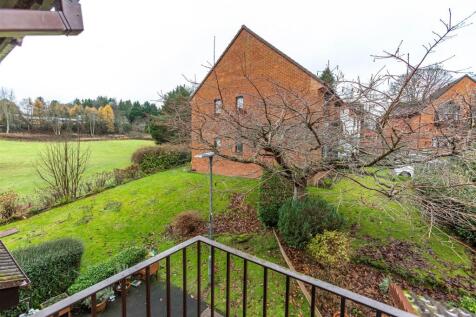 56 Kingsknowes Village Galashiels 29.JPG