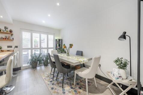 11 Herbert Gardens, Towcester