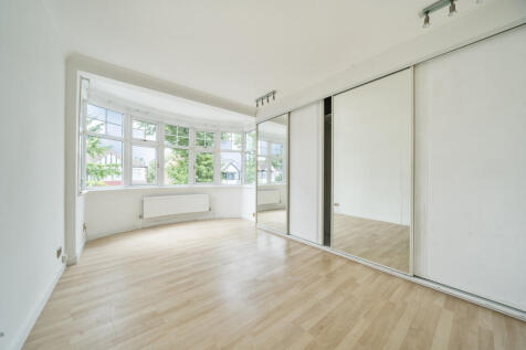 1326411-7-687fb62...