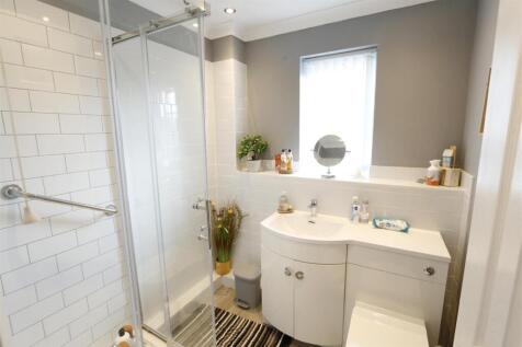 131 Elgar Drive, Shefford (14).JPG